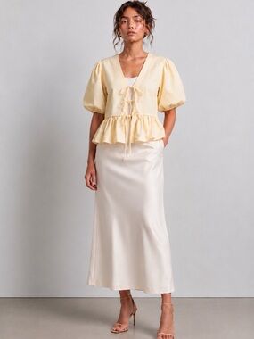 ZARA COMBINATION TIE Yellow V-Neck Ruffle Top Size S